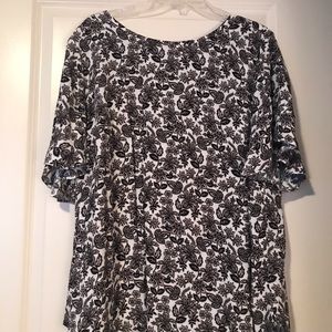 Paisley ruffle sleeve top